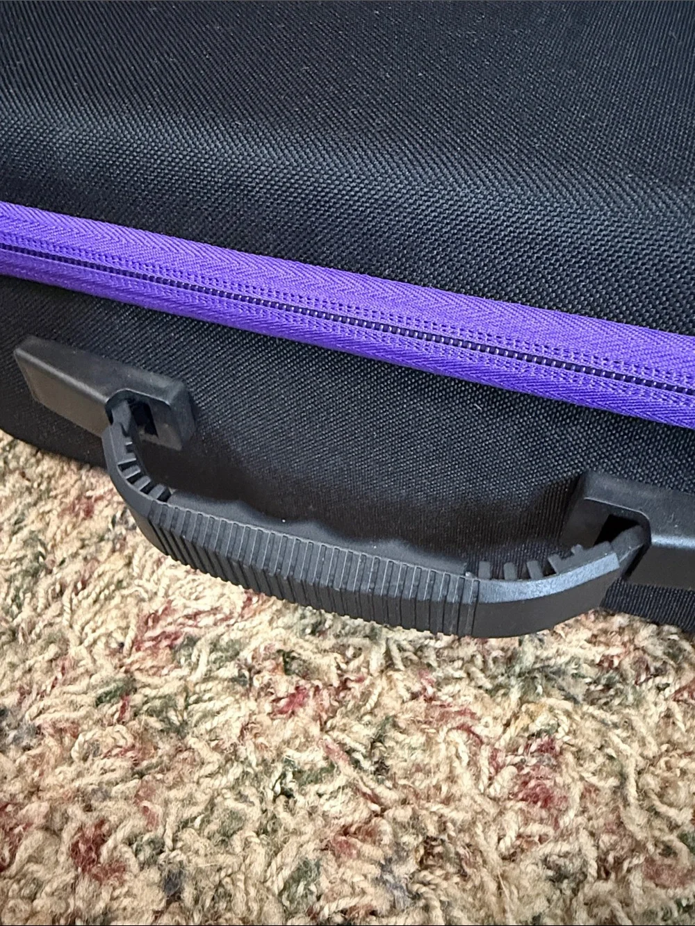 Purple Storage Case with 120 Clear Plastic Jars - and tool kit